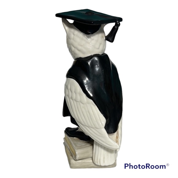 Vintage Mottahedeh Graduation Ceramic Owl from Italy Hand Painted - Picture 9 of 10